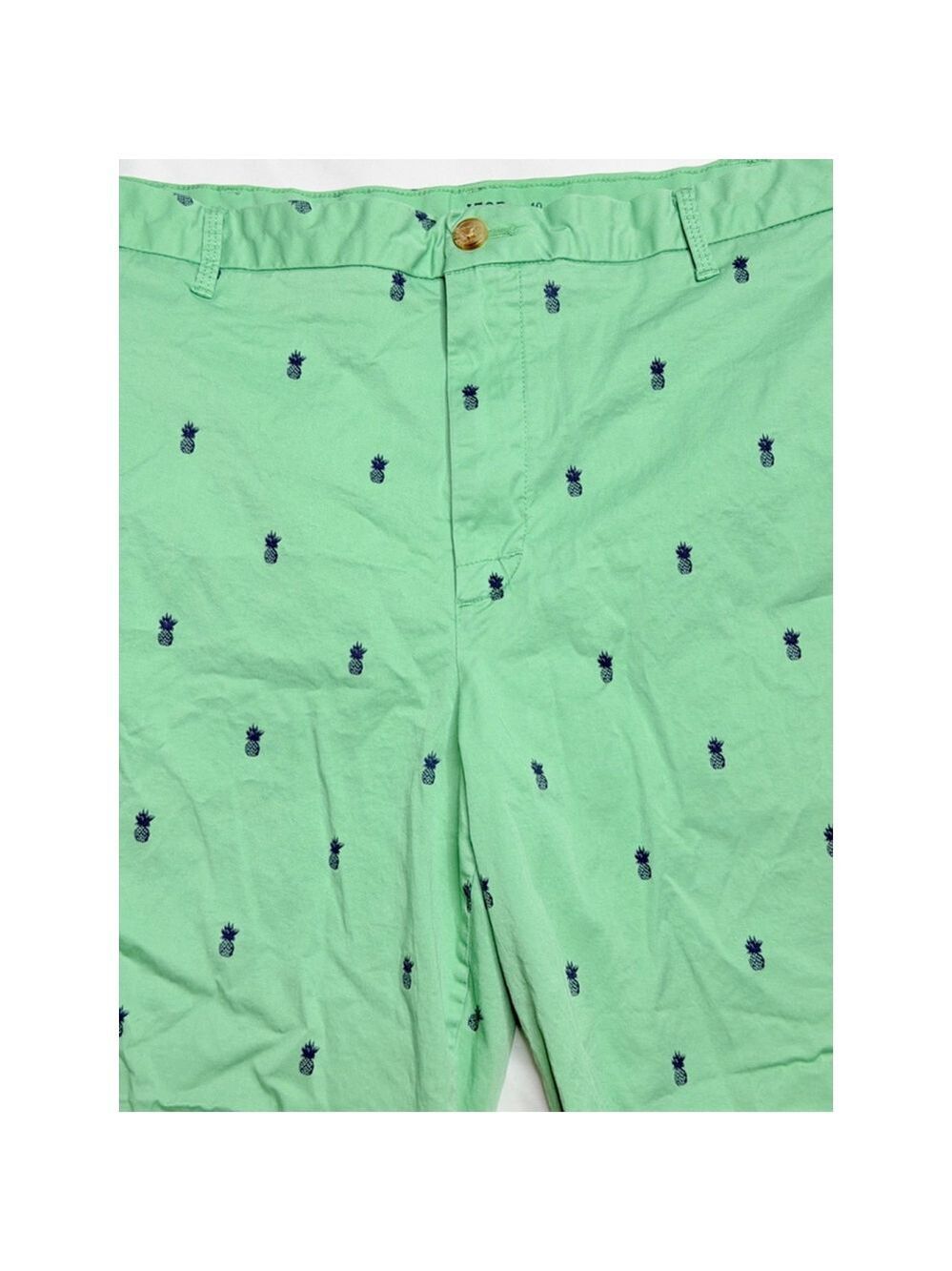 IZOD Advantage Shorts Mens Size 40 Green Pineapple Print Stretch Golf Casual - Picture 3 of 5